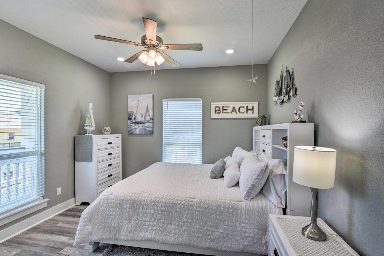 Bolivar Peninsula Beach House, Steps To Coast Bagian luar foto